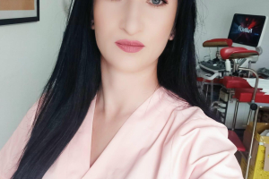 Cabinet Ginecologic Dobrotesti Medic primar Obstetrică Ginecologie Doctor în Științe Medicale Dr. Cristi Caraveteanu